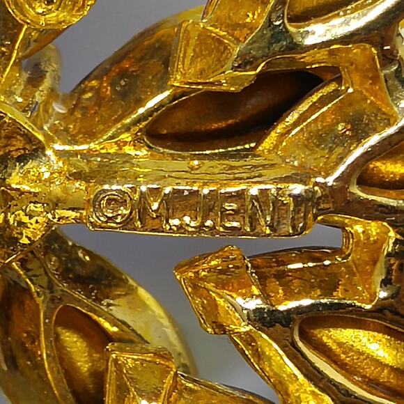 Vintage Signed Blue Purple Rhinestone Floral Brooch, Clear Rhinestone Ribbons, - Picture 7 of 10